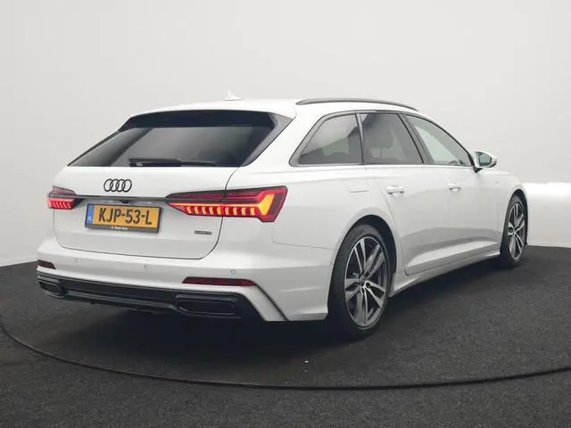 Audi A6 Avant 50 TFSI e Quattro S Line PHEV 300pk Dealer O.H. | Adaptive Cruise | Head Up | Camera |...