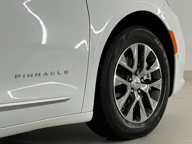 Chrysler Pacifica
