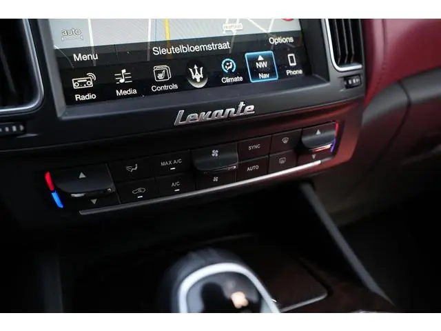 Maserati Levante