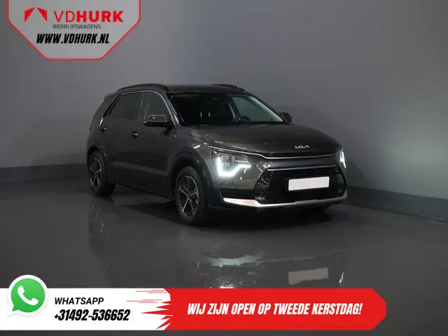 Kia Niro 1.6 GDi 185 pk PHEV Dynamic (DEMO) LED/ Adapt. Cruise/ Elek.Stoelen/ Carplay/ VC/ Afn. Trekhaak/ Navi/ Stuurverw./ Stoelverw.