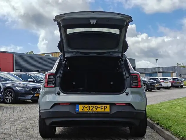 Volvo EX30
