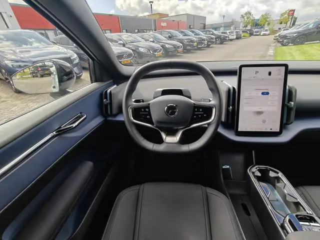 Volvo EX30