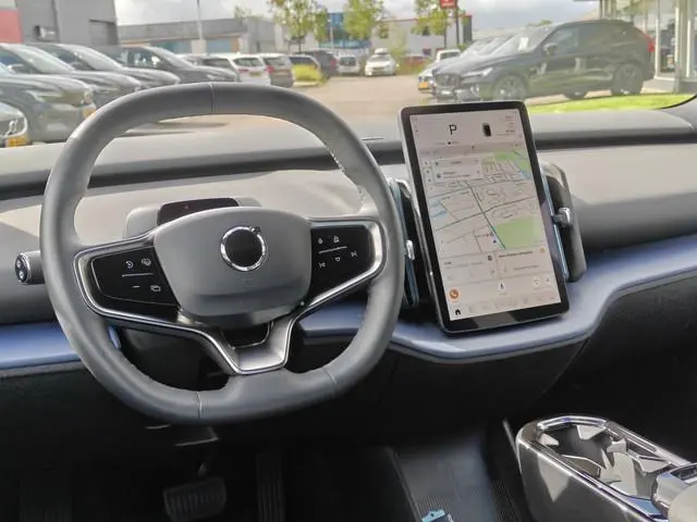 Volvo EX30