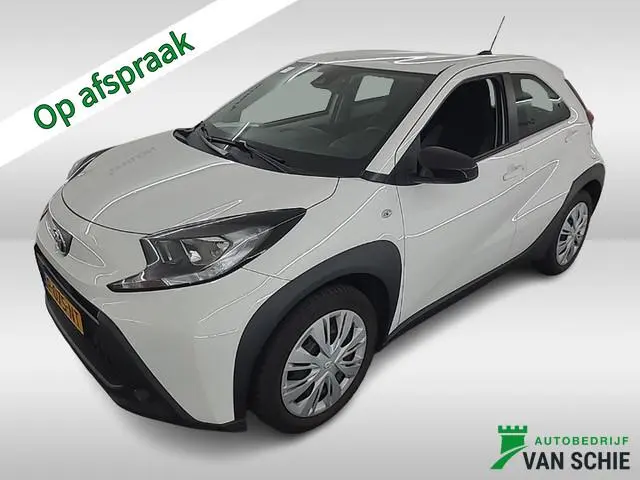 Toyota Aygo X 1.0 VVT-i MT Play 1e-Eig. & Keurig-Onderh. BOVAG-Garantie. NL-Auto.