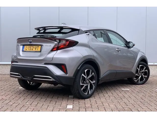 Toyota C-HR 2.0 Hybrid Dynamic | Camera | Navi |