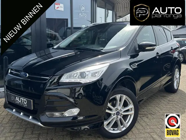 Ford Kuga 1.5 Titanium Styling Pack | Zeer Nette Staat | 1e Eigenaar | NL AUTO | Trekhaak | Achterui...
