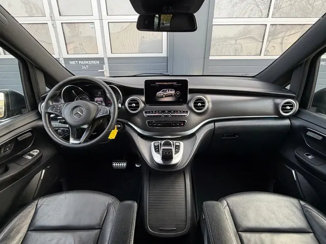 Mercedes-benz V-klasse 250d Lang AMG Dubbel Cabine / Leder / 360 Camera / Burmester / Elektrische schuifdeuren + klep