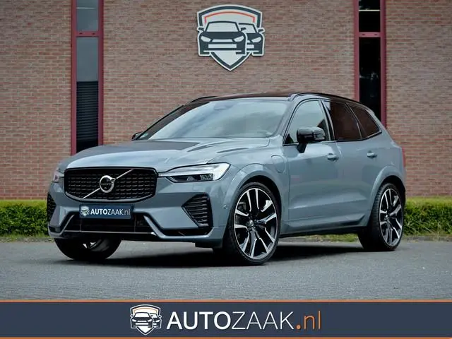 Volvo XC60 T8 Recharge AWD | Four-C | 360° | Trekhaak