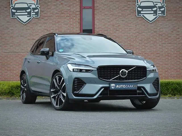 Volvo XC60 T8 Recharge AWD | Four-C | 360° | Trekhaak