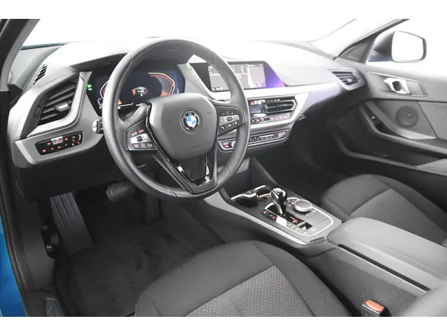 BMW 1-serie 116i *1ste Eigenaar*Navigatie*Stoelverwarming*PDC*