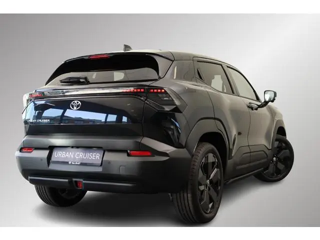 Toyota Urban Cruiser Executive 61 kWh, Nieuw en snel leverbaar met €3000 inruilpremie!