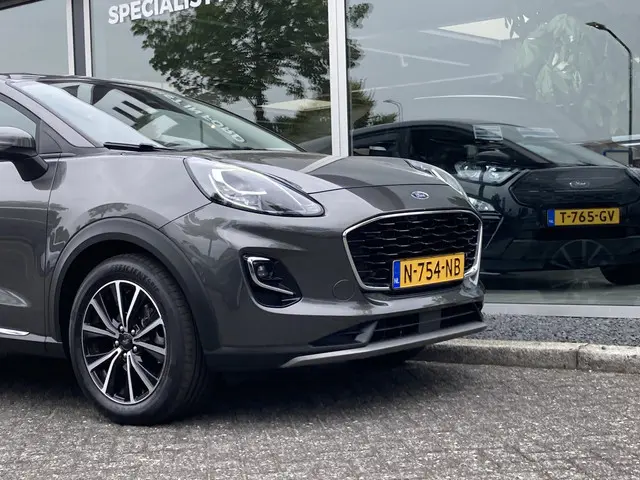 Ford Puma 1.0 EcoBoost Hybrid Titanium 125pk/92kW Automaat | Navigatie | Carplay/Auto | Cruise | Lan...