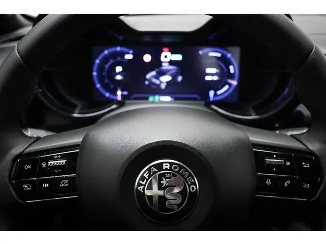 Alfa Romeo Junior