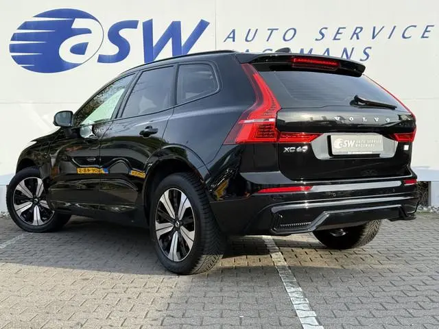 Volvo XC60 2.0 T6 Plug-in hybrid AWD Plus Dark | Trekhaak | Pano | Pilost Assist | Memory