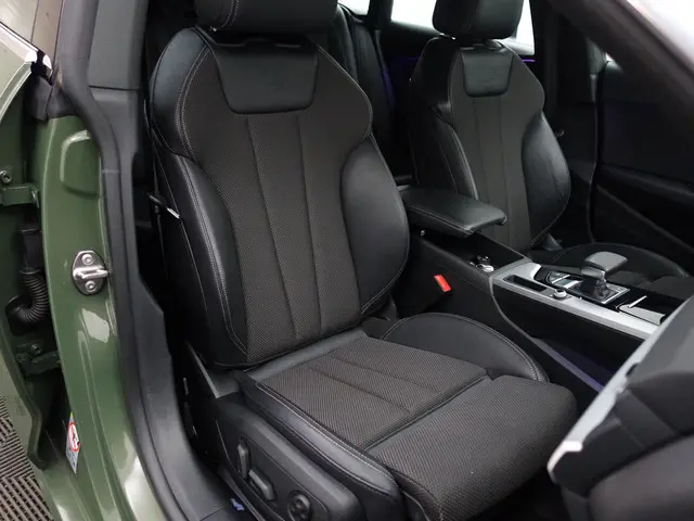 Audi A5 Sportback 40 TFSI Launch edition Sport- Xenon Led Matrix, Sfeerverlichting, Exclusive Colour...