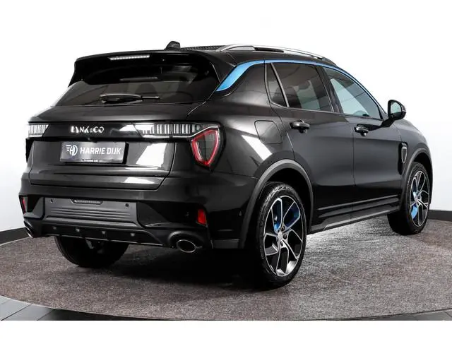 Lynk & Co 01 1.5 PHEV 261PK MY22 | 360 Camera |S/K-panodak | 7.4 kWh Boordlader | Adapt. Cruise | Me...