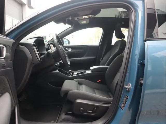 Volvo C40