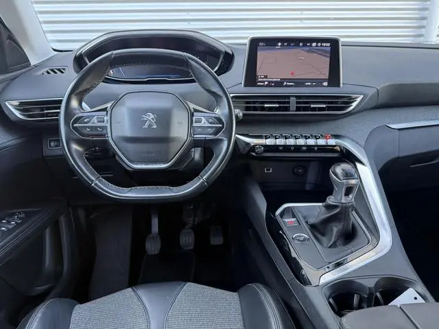Peugeot 5008 1.2 PureTech Blue Lease GT-Line 7p 2e Eigenaar|Navi|Camera|Cruise|Trekhaak|Carplay|i-Co...