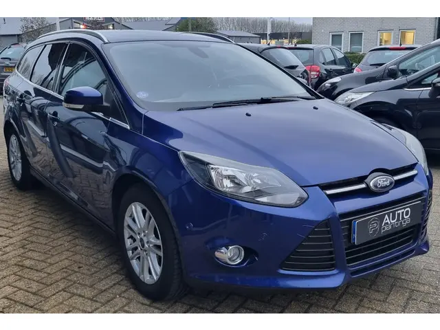 Ford Focus Wagon 1.0 EcoBoost Edition Plus 125PK | Volledig Dealeronderhouden | NL AUTO | Trekhaak | Navigatie | Parkeersensoren Voor en Achter | Cruise Control | Climate Control | 2 Sleutels |