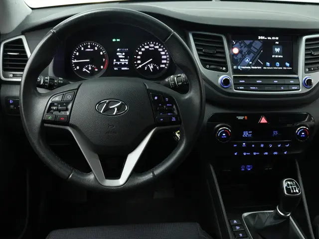 Hyundai Tucson 1.6 GDi Comfort | Trekhaak | Stoelverwarming | Navigatie | Camer