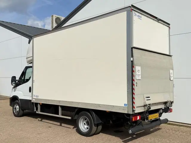 Iveco Daily 35C16 3.0 160PK Bakwagen Laadklep Zijdeur Camera Climate Control Bluetooth Luchtgeveerde...