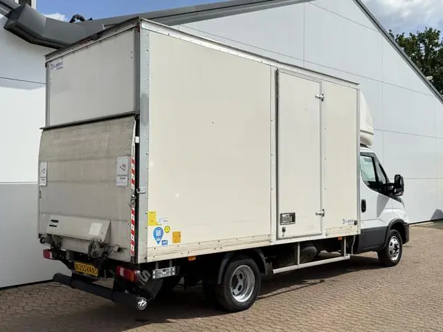 Iveco Daily 35C16 3.0 160PK Bakwagen Laadklep Zijdeur Camera Climate Control Bluetooth Luchtgeveerde...