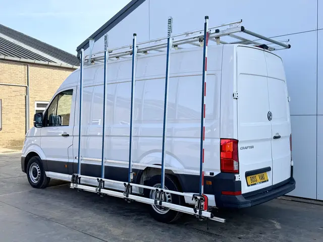 Volkswagen Crafter 2.0 TDI 140 PK Imperiaal Glasresteel Glastransporter L3H3 Camera Carplay Airco Cr...