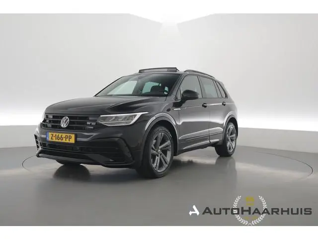 Volkswagen Tiguan 1.5 TSI R-Line DSG | Rijklaar! | Pano | Elek. Trekhaak | Camera | Stoel- Stuurverw...