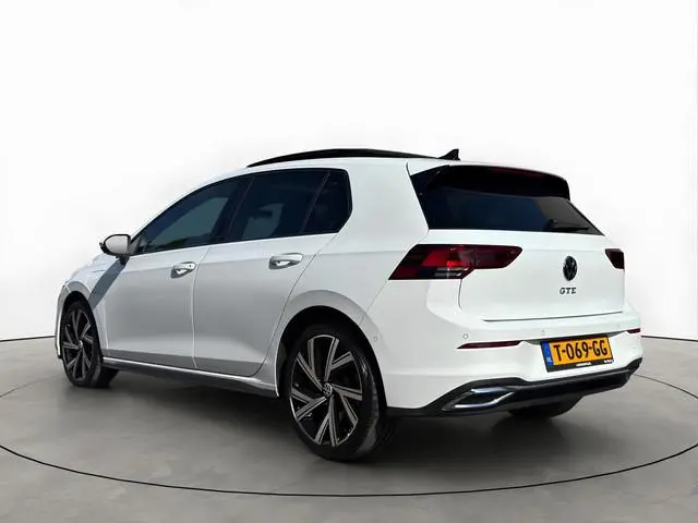Volkswagen Golf 1.4 eHybrid 245PK GTE Pano IQ Light Camera
