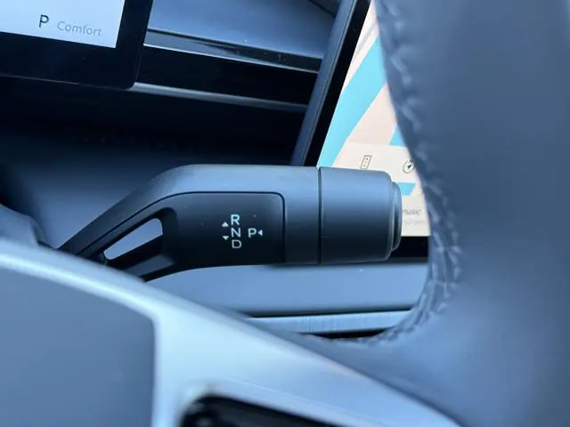 Geely E5