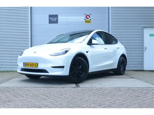 Tesla Model Y RWD 58 kWh LFP accu, Autopilot3.0 Ryzen