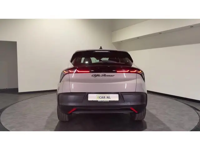 Alfa Romeo Junior