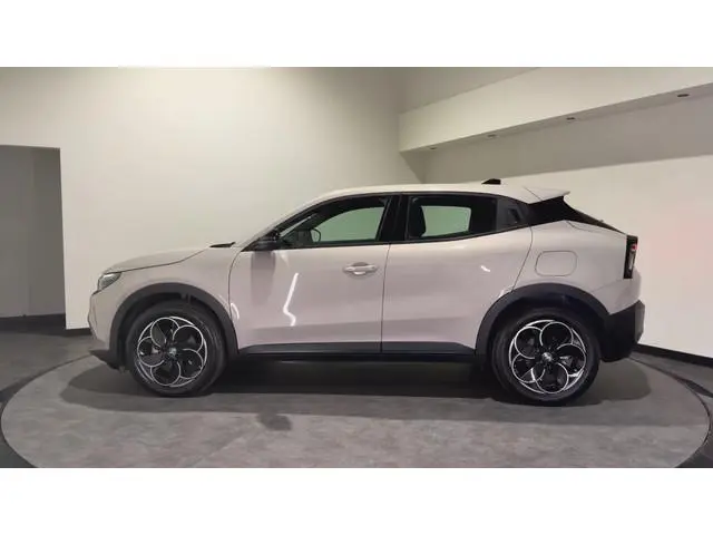 Alfa Romeo Junior
