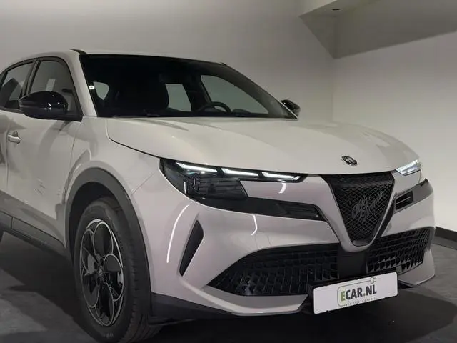 Alfa Romeo Junior