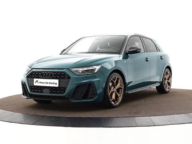 Audi A1 Sportback 30 TFSI 116pk S Line Edition One · Stoelverwarming · LED Koplampen · Sfeerverlicht...