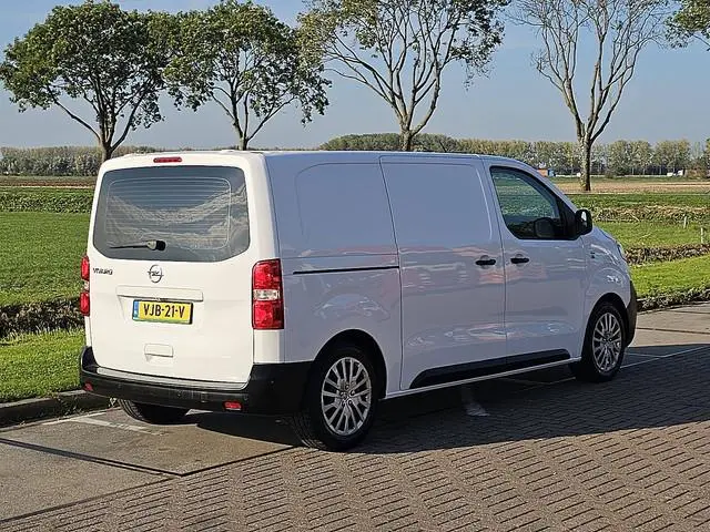 OPEL VIVARO 1.5 L2 Achterklep Navi NAP 3-Zits Camera Euro6 1e Eigenaar Onderhoudshistorie Pdc!