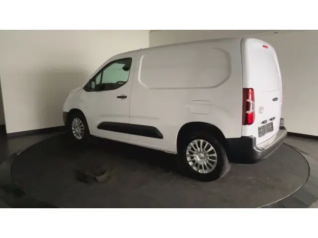 Toyota pro-ace