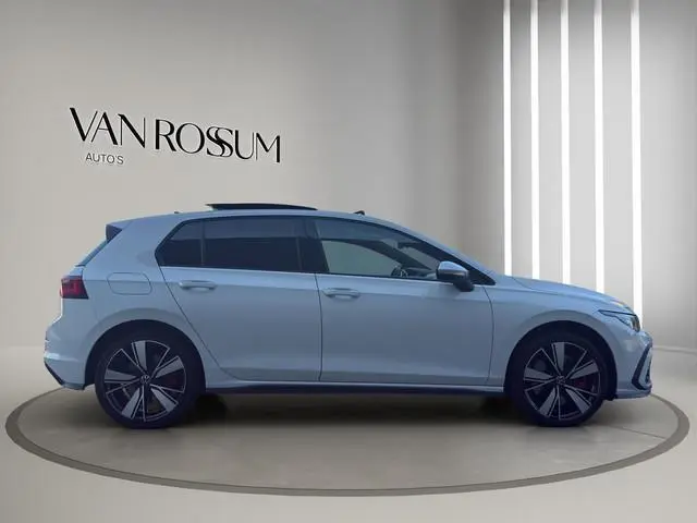Volkswagen Golf 1.4 eHybrid GTE Pano | Sfeer | Matrix-Led | Camera | Stoelverw | Led mistlampen | Ca...