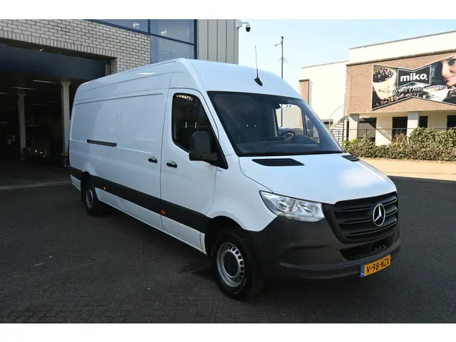Mercedes-Benz Sprinter 314 CDI L3H2 MBUX met camera