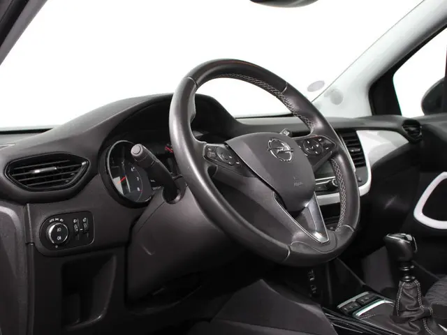 Opel Crossland 1.2 Turbo Innovation | Climate Control | Apple Carplay / Android auto | Lichtmetalen...