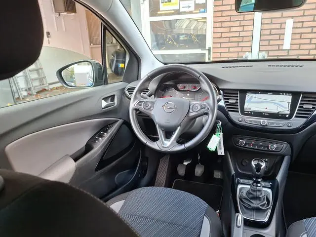 Opel Crossland X