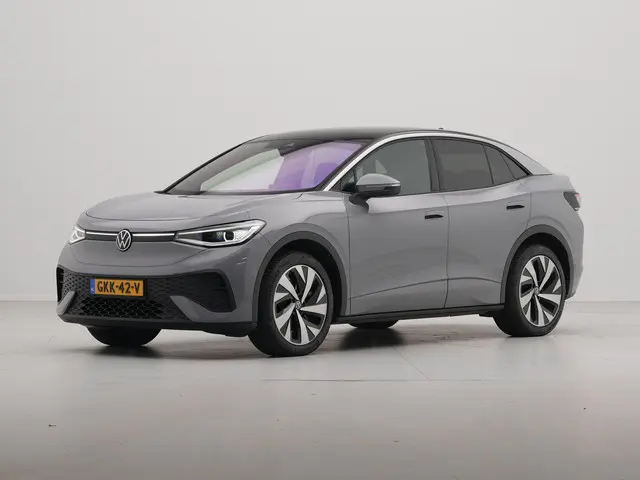 Volkswagen ID.5 Pro Business 77 kWh 286pk Navigatie Stoel/Stuurverwarming Camera Acc Carplay