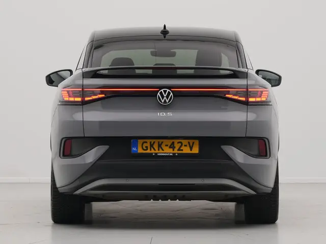 Volkswagen ID.5