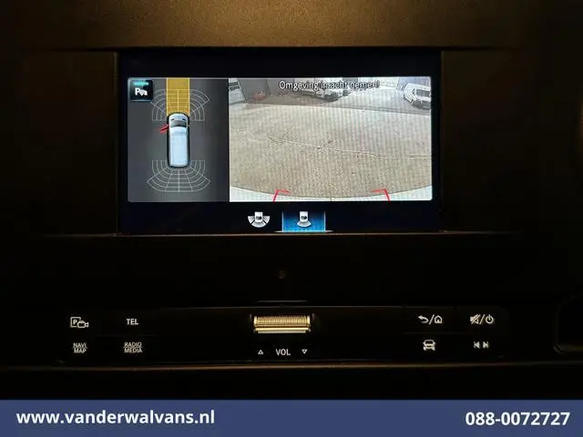 Mercedes-Benz Sprinter 317 CDI 170pk L2H2 Euro6 Airco | Camera | Navigatie | Apple Carplay | LED And...