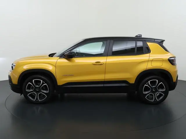 Jeep Avenger Altitude 54 kWh | Climate Control | Elek. Kofferklep | Full Map Navigatie | Apple Carpl...
