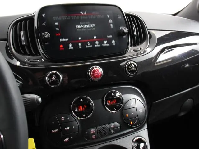Fiat 500 1.0 Hybrid Bellavita Navigatie Climate Control Apple Carplay/Android Auto Dab Digitale Cock...