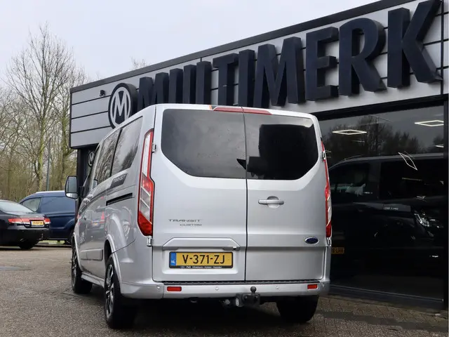 Ford Transit Custom 2.0 TDCI AUTOMAAT SPORT DUBBELE CABINE MARGE/BTW VRIJ