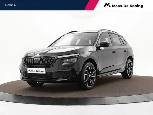 Skoda Kamiq 1.0 TSI 110pk DSG Monte Carlo · Panoramadak · Camera · Inklap. Trekhaak · Keyless · Stoe...