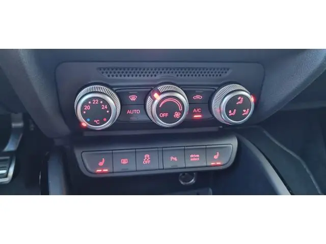 Audi S1