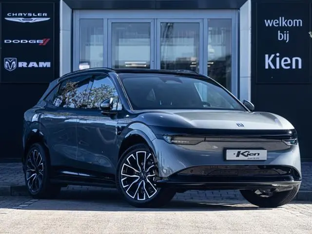 ZEEKR 7X Core RWD 75 kWh 75 kWh | Fiscaal € 49.990 | Pano | LCC | 480kw snellader |